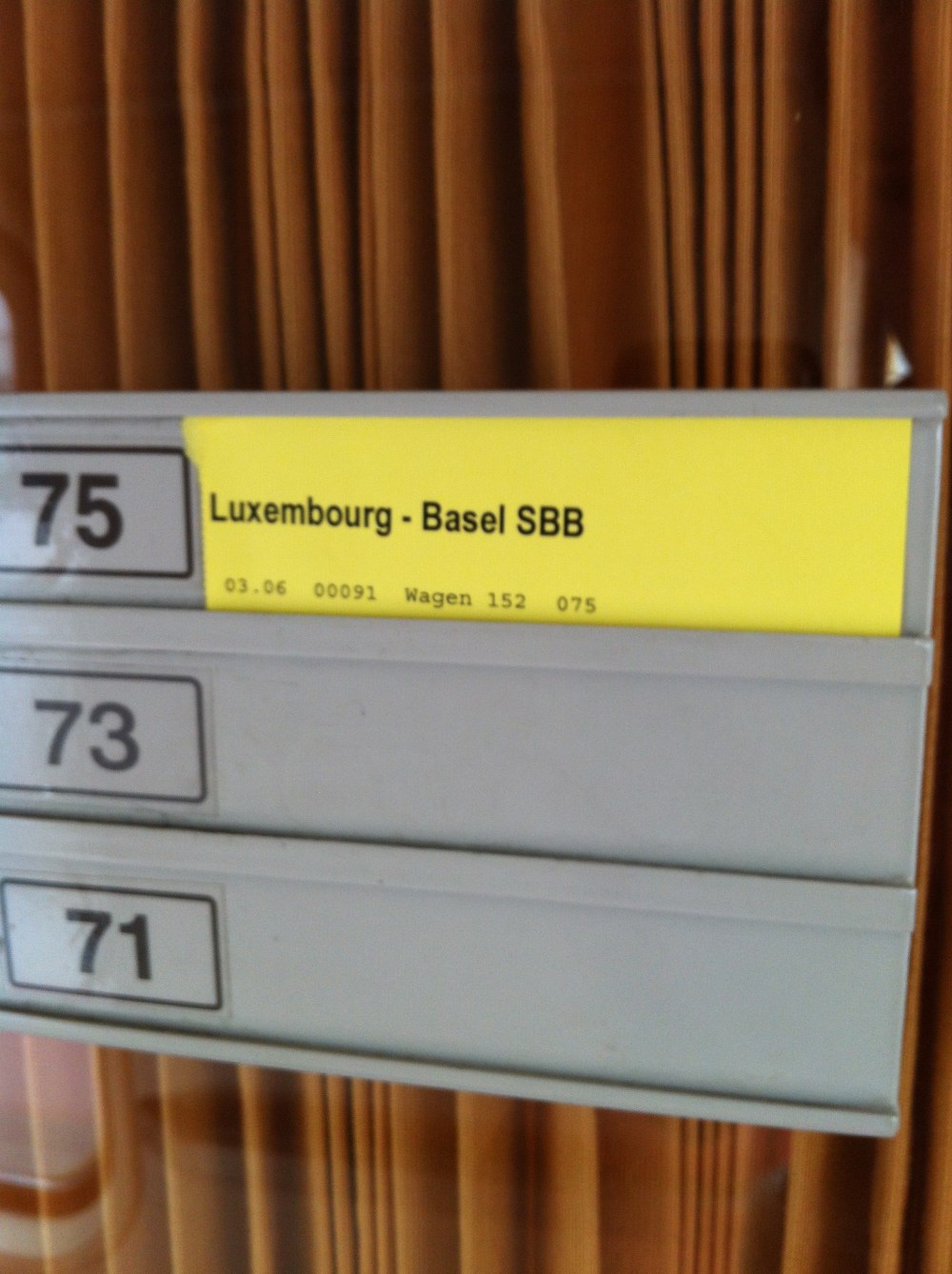 8D4CDF89-215F-4E05-A6E1-CCD387376351