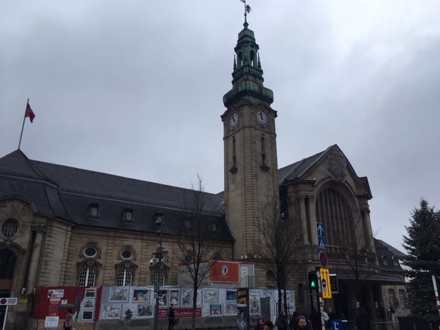 Luxembourg_station_outside