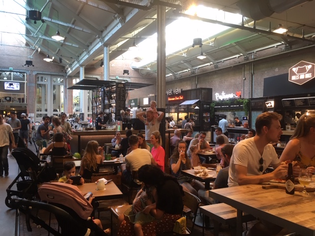 DeHallen_Amsterdam_Foodhallen_overview