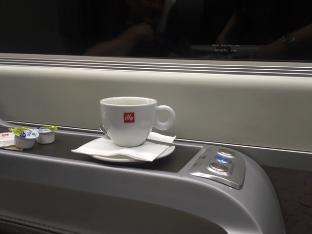 Frecciarossa_Illy