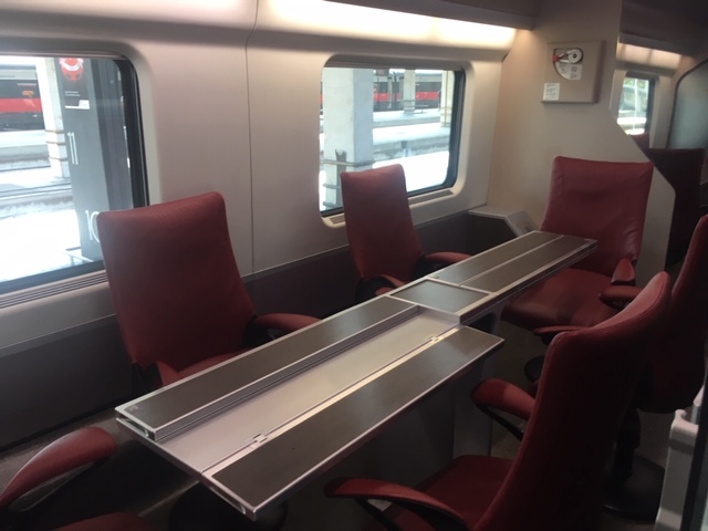 Frecciarossa_meetingroom
