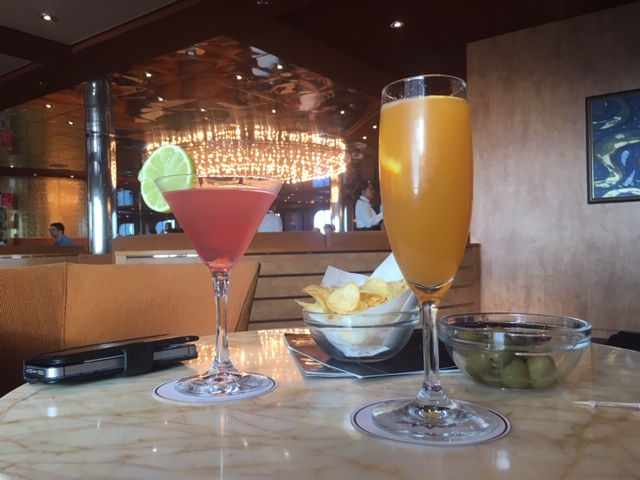 MSCSinfonia_food_cocktail