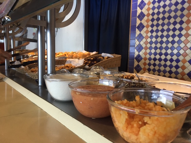 MSCSinfonia_food_Terrazza_breakfast