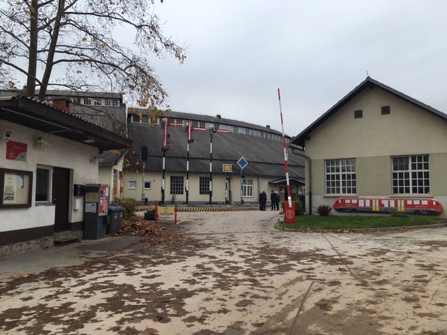 SlovenianRailwayMuseum_outside