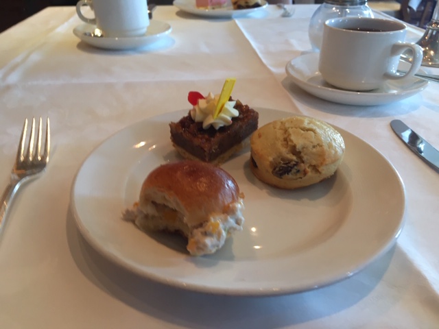 03_MajesticPrincess_food_afternoontea