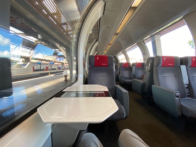 SBB_EC8_Panorama_seat_stretch